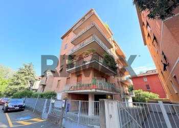 Edificio all\'aperto - Appartamento via Monteverdi
13, Parma - foto 2