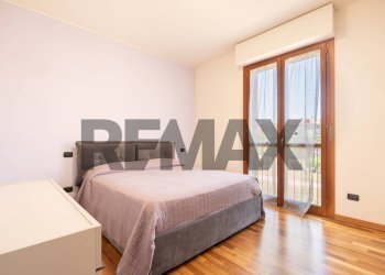 Camera / camera da letto - Three-room apartment via filanda
 
26, Sulbiate - photo 12