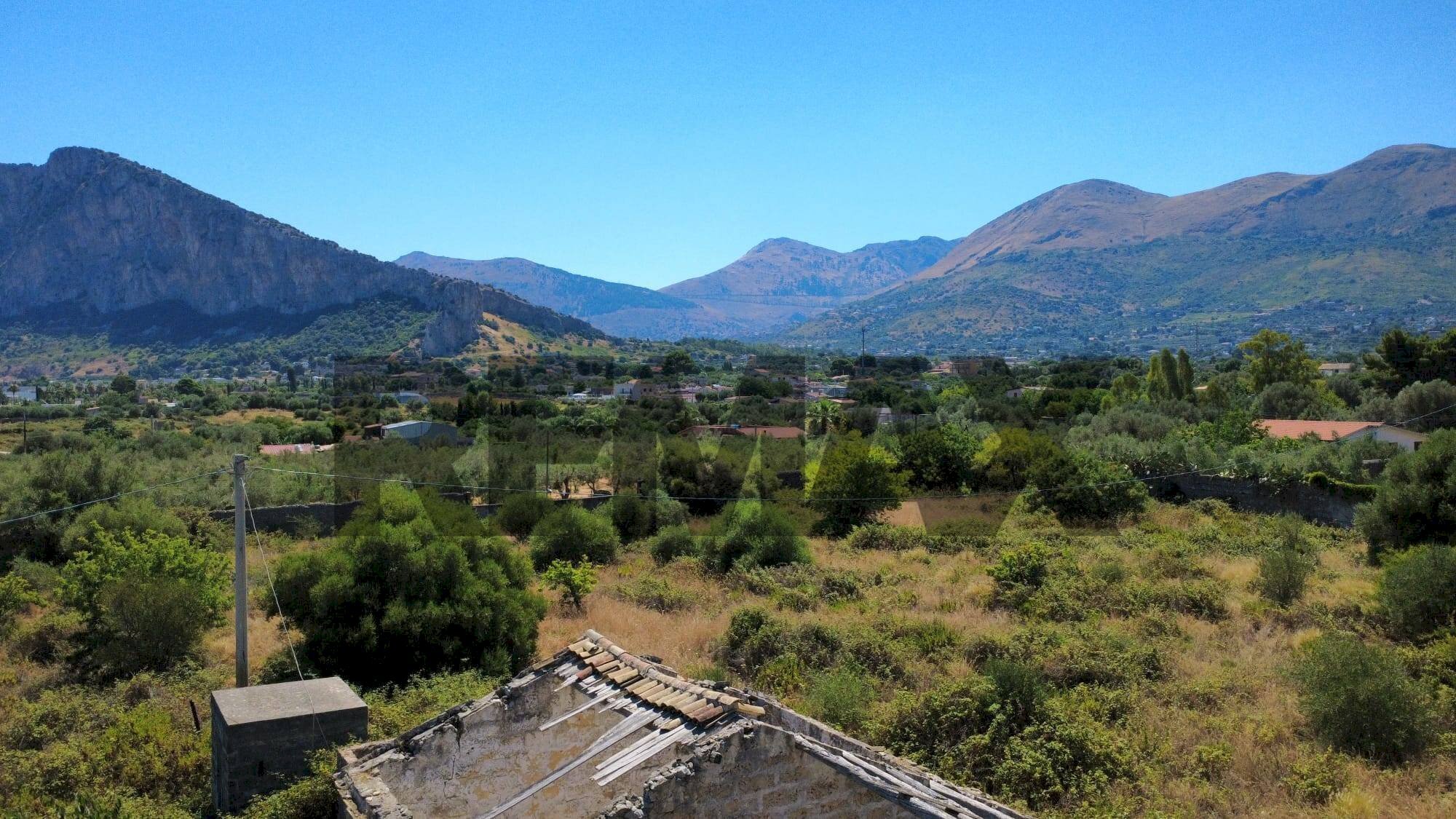 Vista delle montagne - Terreno agricolo via Dominici
snc, Carini - foto 2