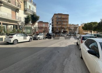 Edificio all\'aperto - Monolocale viale aldo moro
 
snc, Favara - foto 17
