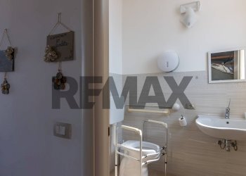 Bagno - Hotel Via Pio la Torre
 
4, Pozzallo - foto 14