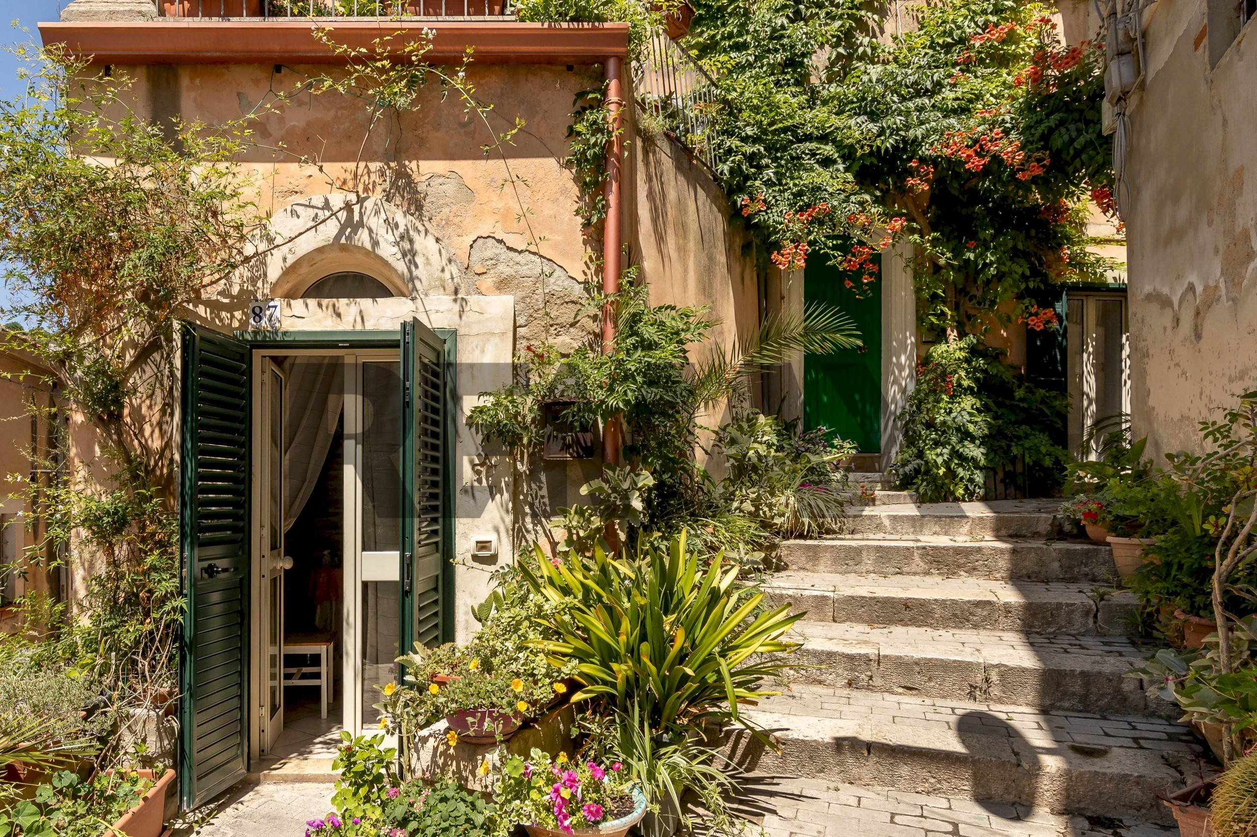 Casa all\'aperto - Casa indipendente Via Calamezzana
87, Modica - foto 3