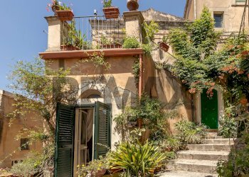 Casa all\'aperto - Casa indipendente Via Calamezzana
 
87, Modica - foto 5