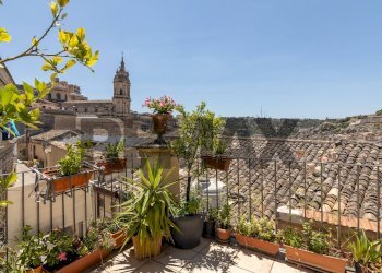 Balcone - Casa indipendente Via Calamezzana
 
87, Modica - foto 45