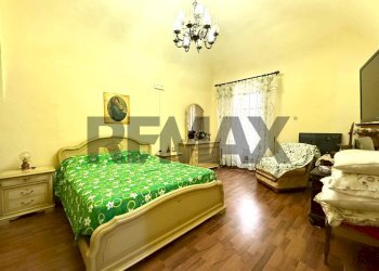 Camera / camera da letto - Casa semi indipendente Piazza Trieste
 
56, Alanno - foto 5