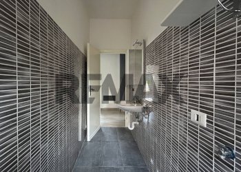 Bagno - Four-room apartment Via Santa Barbara
 
135, Nettuno - photo 32