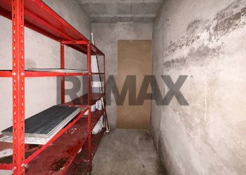 Dispensa di stoccaggio - Four-room apartment Via Santa Barbara
 
135, Nettuno - photo 46