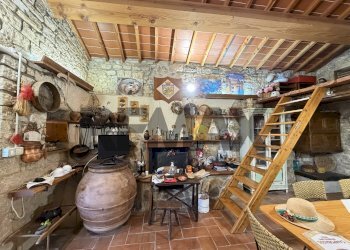 Cantina - Casa indipendente contrada san giovanni
 
snc, Civitacampomarano - foto 35