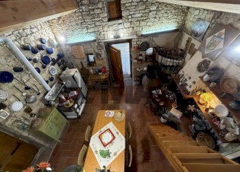 Dispensa di stoccaggio - Casa indipendente contrada san giovanni
 
snc, Civitacampomarano - foto 41