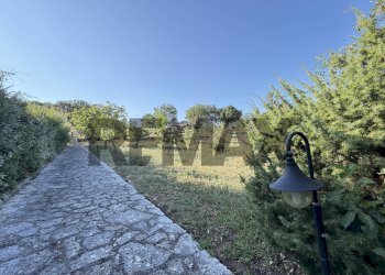 Giardino - Casa indipendente contrada san giovanni
 
snc, Civitacampomarano - foto 68