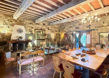Sala da pranzo - Appartamento via colle
 
20/24, Civitacampomarano - foto 2