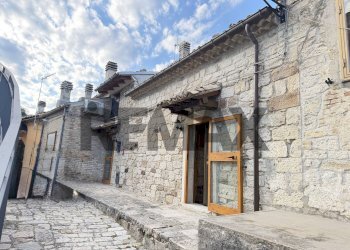 Casa all\'aperto - Appartamento via colle
 
20/24, Civitacampomarano - foto 32