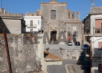 Edificio all\'aperto - Casa indipendente VIA IMMACOLATA
 
97/99, Calatafimi-Segesta - foto 12