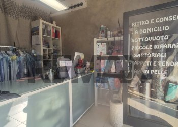 Non correlato - Attività Commerciale Via Noicattaro
 
5/B, Casamassima - foto 10