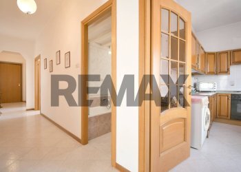 Hall / corridoio - Trilocale VIA XVIII FEBBRAIO
 
4, Cagliari - foto 9