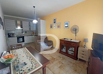 soggiorno con angolo cottura - Trilocale Via Leonardo da Vinci
 
90, Silvi - foto 6