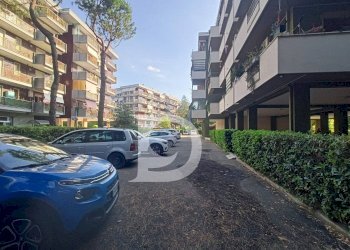 posto auto assegnato - Trilocale Via Leonardo da Vinci
 
90, Silvi - foto 29