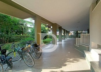 portico condominiale - Trilocale Via Leonardo da Vinci
 
90, Silvi - foto 40