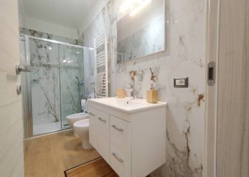 Bagno - Monolocale via Porta Ronca, 8, Rho - foto 16
