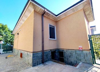Facciata - Villa via Trento, Rho - foto 3