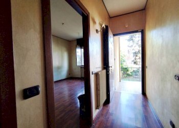 Corridoio - Villa via Trento, Rho - foto 18