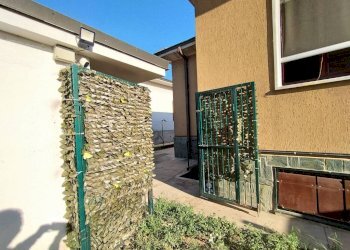 Facciata - Villa via Trento, Rho - foto 41