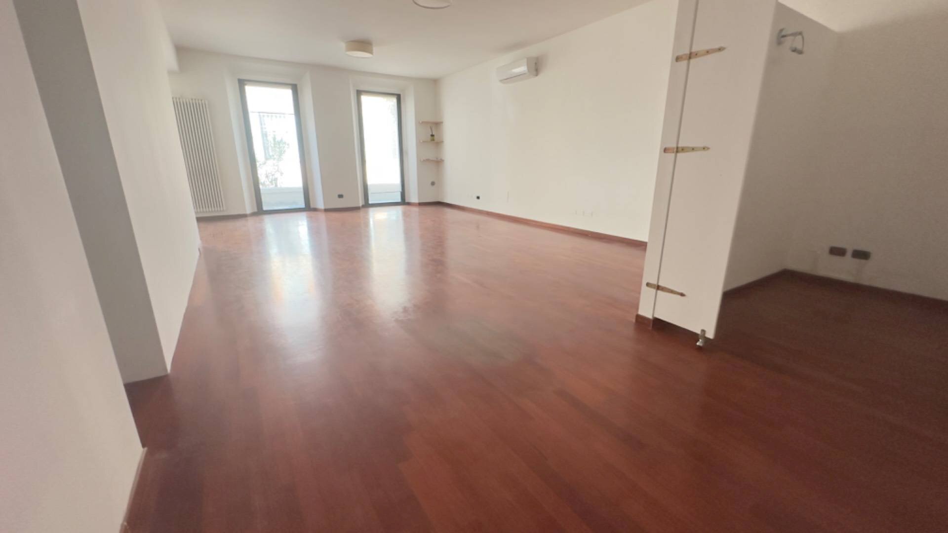 Foto 1 - Office Via Trento
 
41, Parma - photo 1