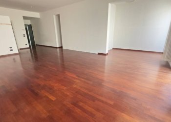 Foto 5 - Office Via Trento
41, Parma - photo 5