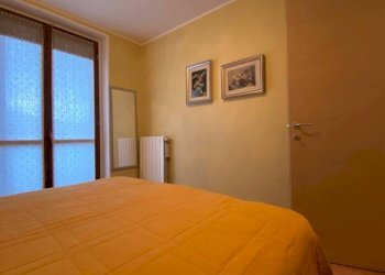 Camera da letto - Bilocale via Fondo, Aviatico - foto 14