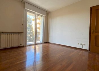 Camera da letto - Three-room apartment via Enrico dell'Acqua, Busto Arsizio - photo 20