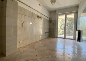 Cucina - Three-room apartment via Enrico dell'Acqua, Busto Arsizio - photo 30
