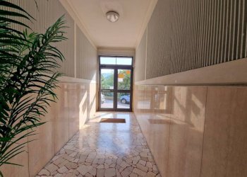 Interno palazzo - Trilocale salita Serra Riccò, 7, Genova (zona Pontedecimo) - foto 14
