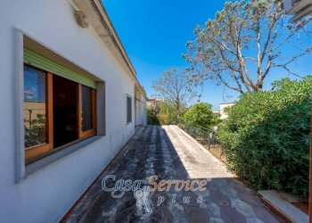 Cortile interno - Villa via Roma, Matino - foto 31
