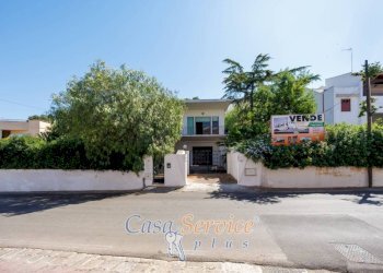 Zona - Villa via Roma, Matino - photo 1