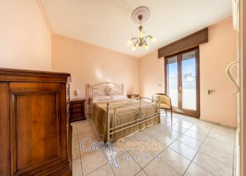 Camera da letto - Four-room apartment via Fratelli Bandiera, Casarano - photo 9
