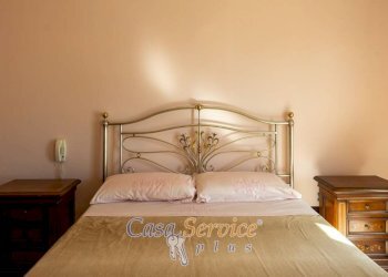 Camera da letto - Four-room apartment via Fratelli Bandiera, Casarano - photo 11