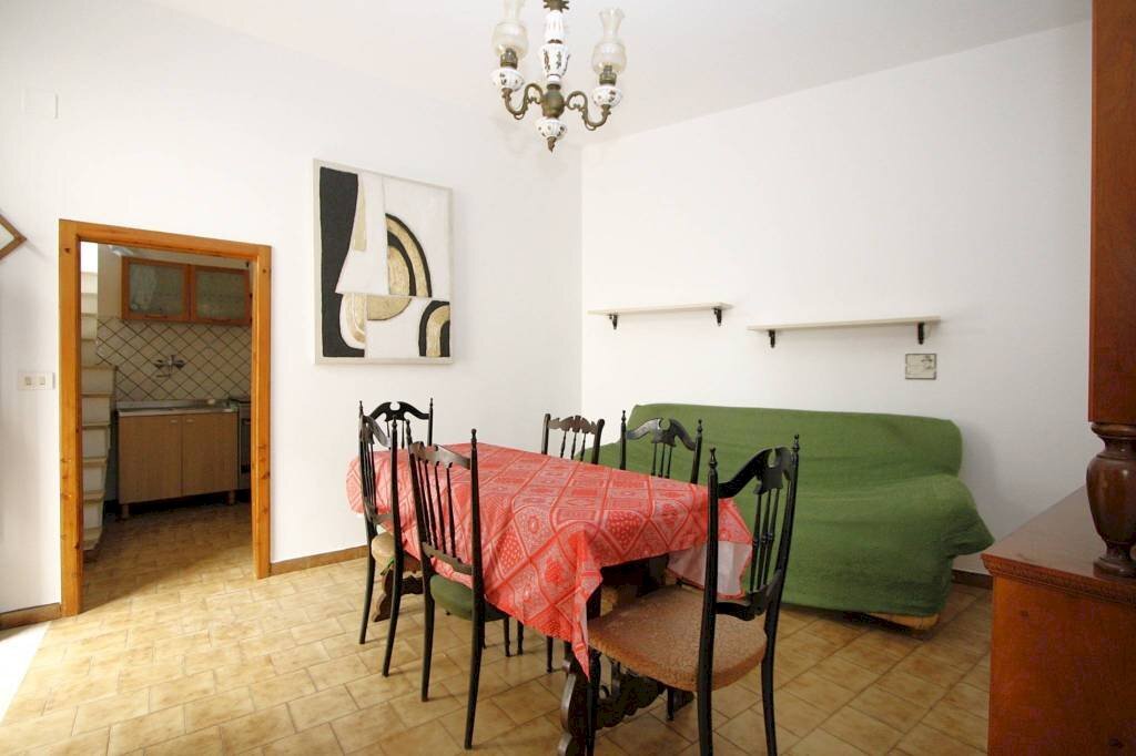 Salone - Casa indipendente via Arcivescovo Zezza, Ruffano - foto 1