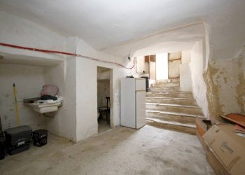 Cantina - Independent house via Arcivescovo Zezza, Ruffano - photo 14