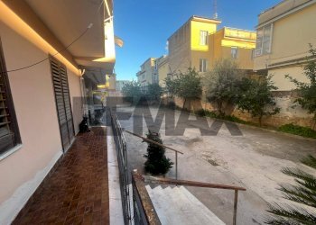 Edificio all\'aperto - Appartamento De Nicola
 
6, Casaluce - foto 1