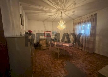 Sala da pranzo - Appartamento De Nicola
 
6, Casaluce - foto 8