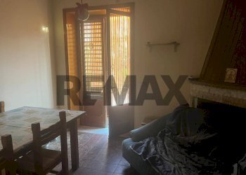 Sala da pranzo - Appartamento De Nicola
 
6, Casaluce - foto 10