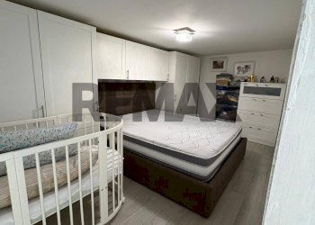 Camera / camera da letto - Bilocale Via Santa Maria della Fede
 
10, Napoli - foto 16