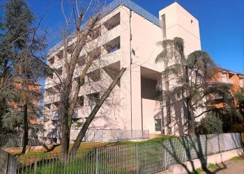 Facciata - Appartamento via Luigi Galvani, 11, Parma (zona Pablo) - foto 1