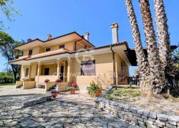 Foto 1 - Villa Via Torrice, Nettuno - photo 1