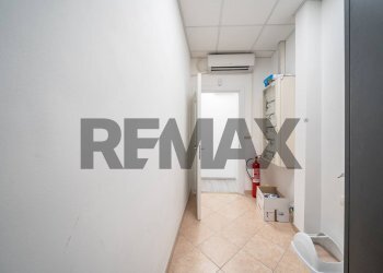 Hall / corridoio - Apartment Via caio sulpicio
2, Roma - photo 32