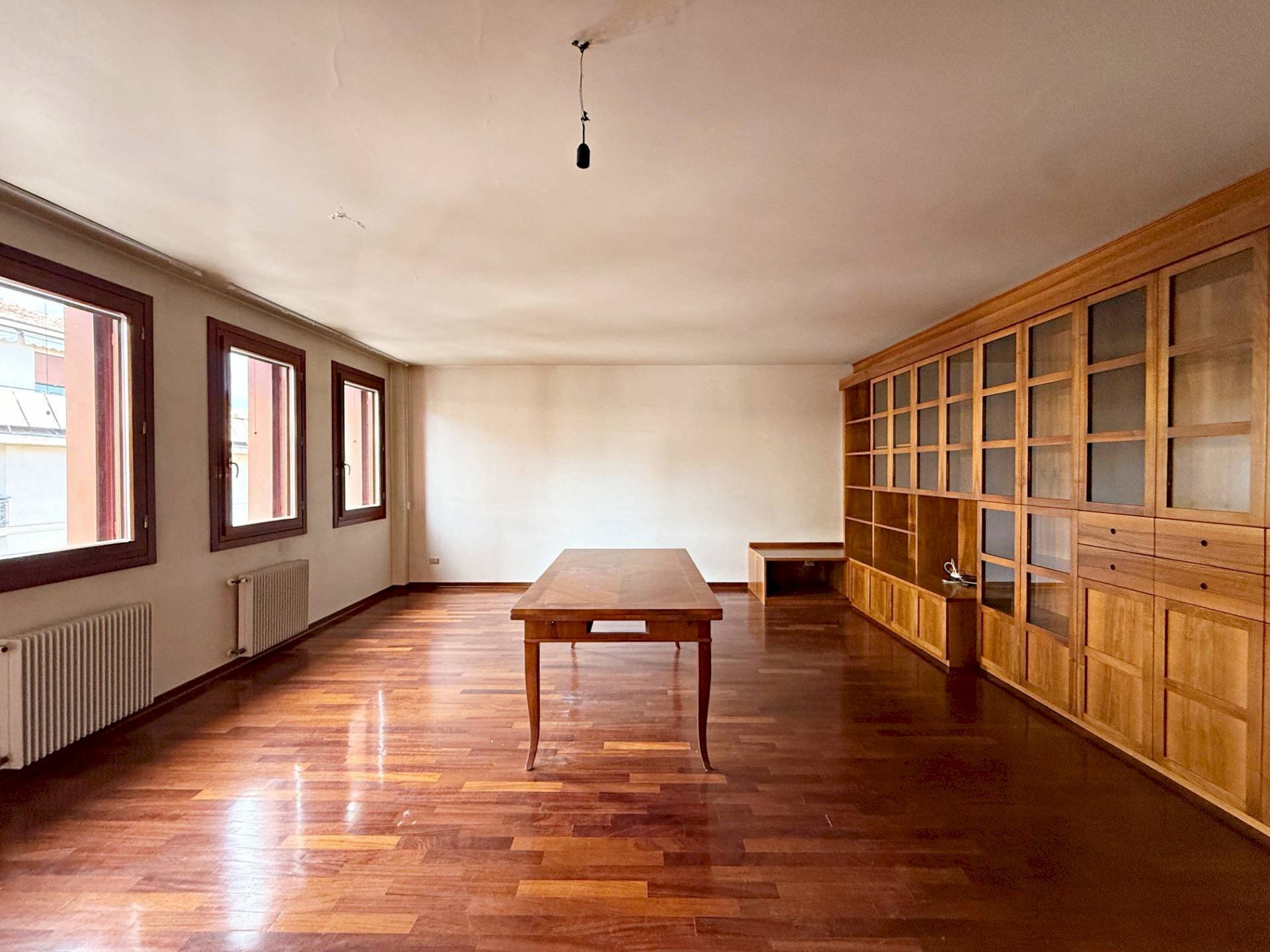 Foto 1 - Apartment Via Pittoni
 
12, Conegliano - photo 1