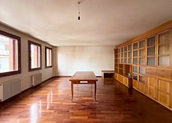 Foto 1 - Apartment Via Pittoni
 
12, Conegliano - photo 1