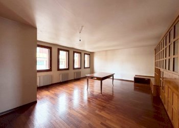 Foto 16 - Apartment Via Pittoni
 
12, Conegliano - photo 16