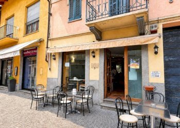 Facciata - Bar Tavola Calda - Fredda via Vittorio Emanuele II, 19, Sommariva del Bosco - foto 1