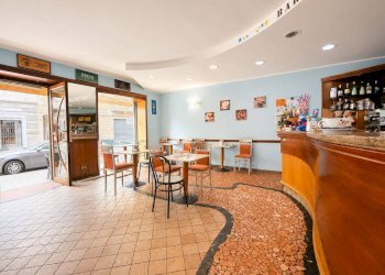 Interno non residenziale - Bar Tavola Calda - Fredda via Vittorio Emanuele II, 19, Sommariva del Bosco - foto 5